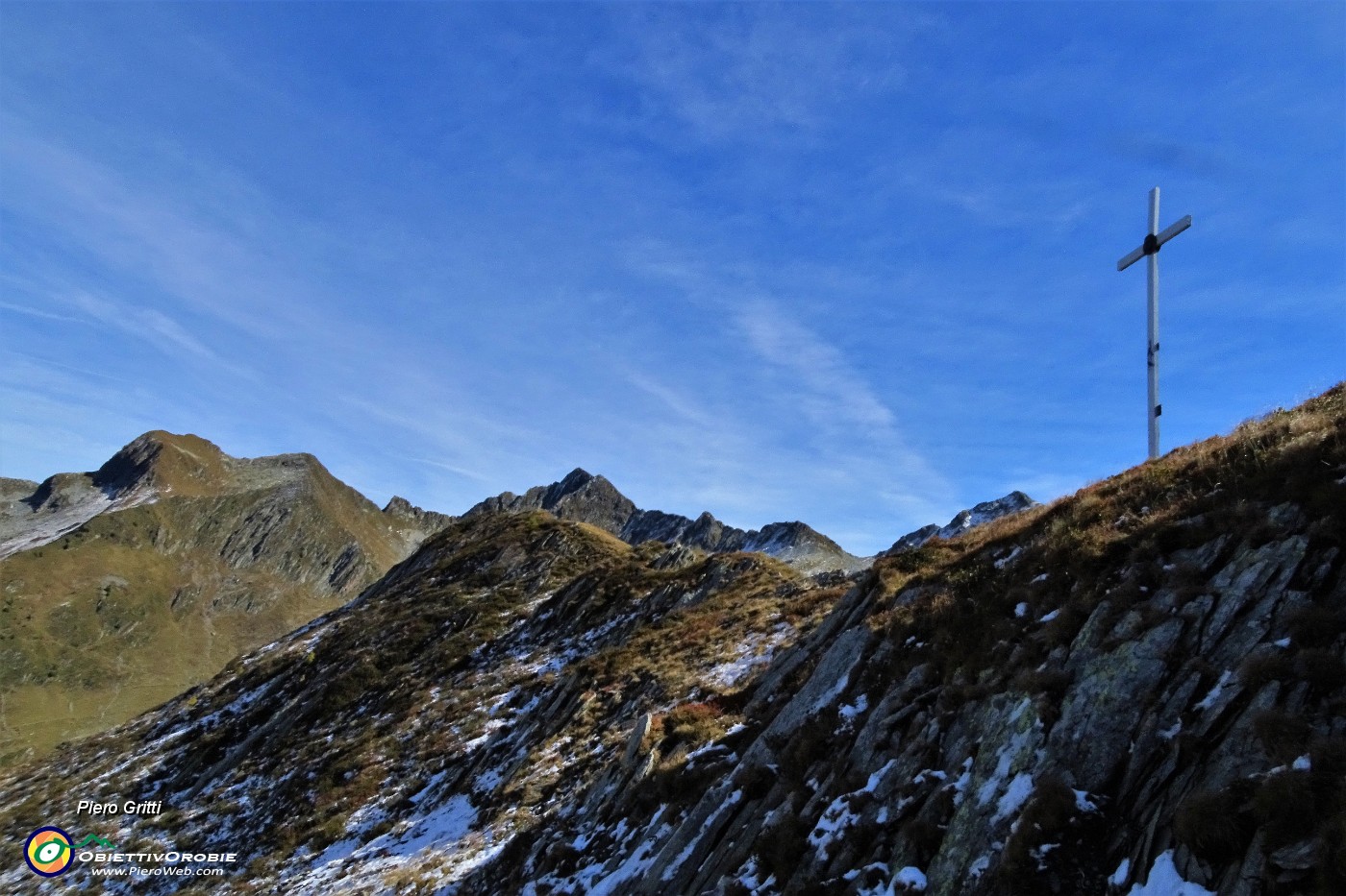 58 Croce del Passo di Tartano (2108 m).JPG